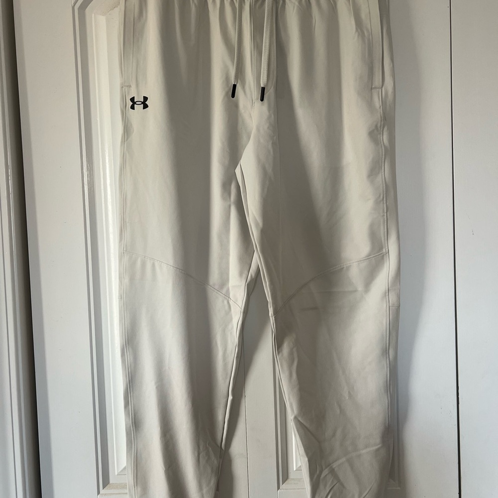 Under Armour Men's Off-White Sportstyle Wvn Joggers